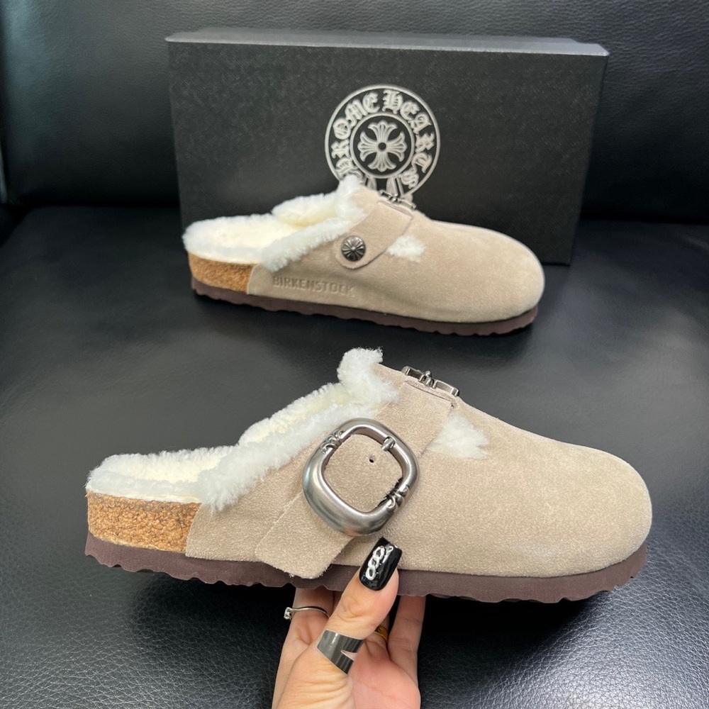 Chrome Hearts Cream Suede Shearling Clogs with Silver Buckle - Picture 4 of 9